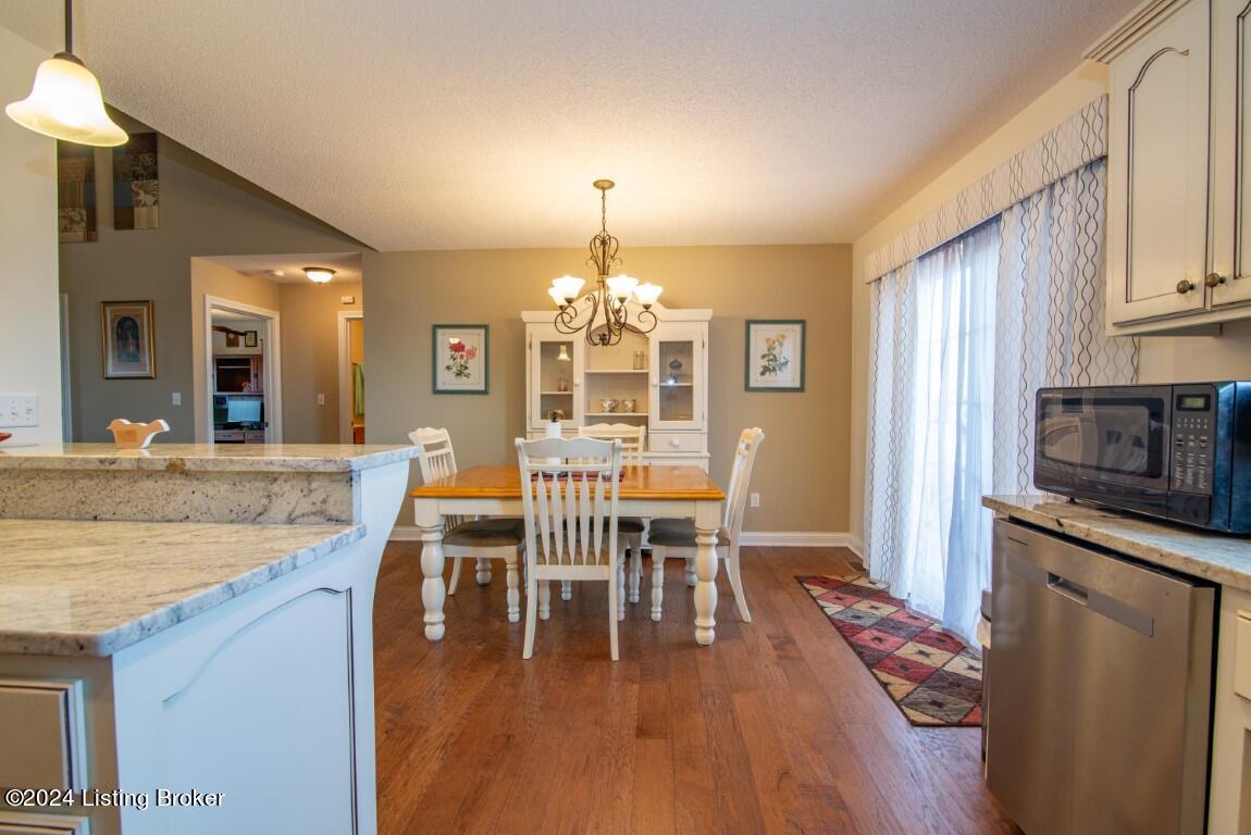 11724 Rineyville Road Vine Grove, KY 40175 - Photo 53 of 122 11724 Rineyville Rd-46