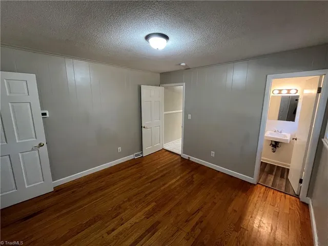 $1,345 | 105 Glenwood Drive, Lexington, NC 27292