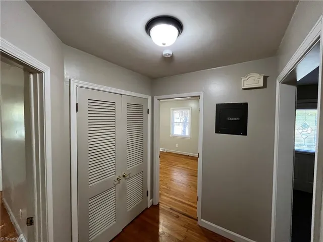 $1,345 | 105 Glenwood Drive, Lexington, NC 27292