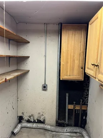 $1,345 | 105 Glenwood Drive, Lexington, NC 27292