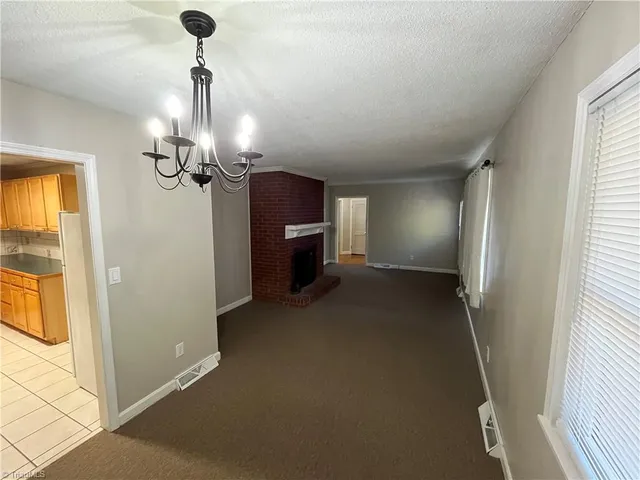 $1,345 | 105 Glenwood Drive, Lexington, NC 27292