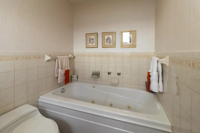 $600,000 | 562 138th Avenue, Amery, WI 54001