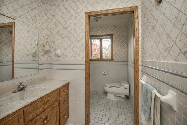 $600,000 | 562 138th Avenue, Amery, WI 54001