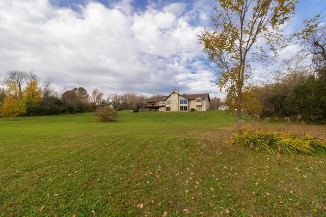 $600,000 | 562 138th Avenue, Amery, WI 54001