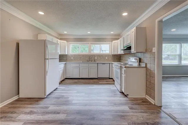 $169,900 | 702 West Kansas Street, Pittsburg, KS 66762