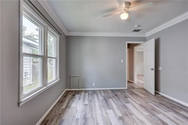 $169,900 | 702 West Kansas Street, Pittsburg, KS 66762