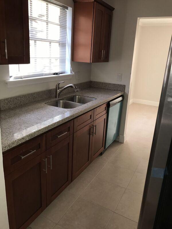 237 Southwest 11th Avenue Delray Beach, FL 33444 - Photo 3 of 6 11 kitch