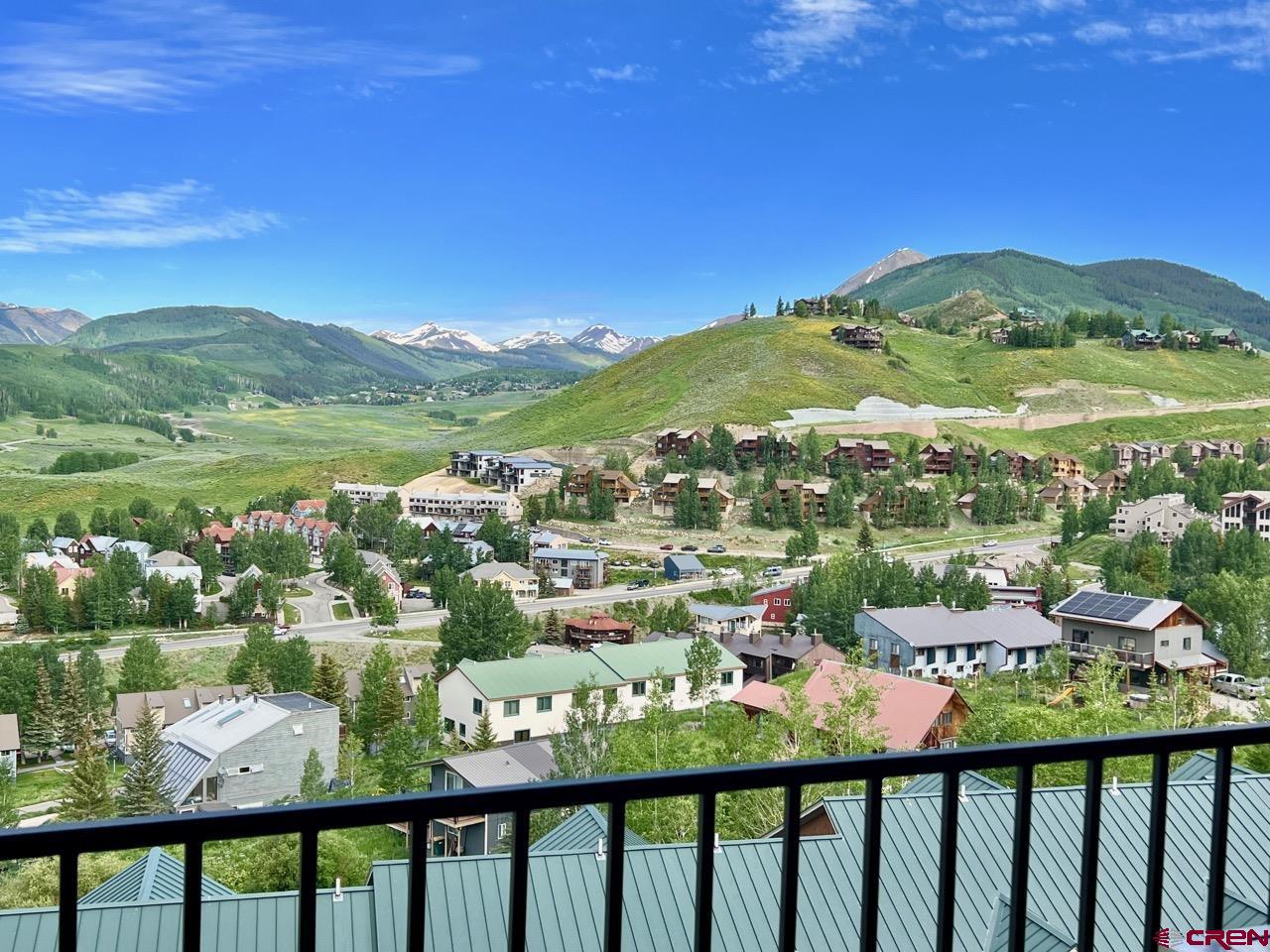 32 Hunter Hill Road, Unit B301 Crested Butte, CO 81225 - Photo 2 of 34 Gallery Image 2