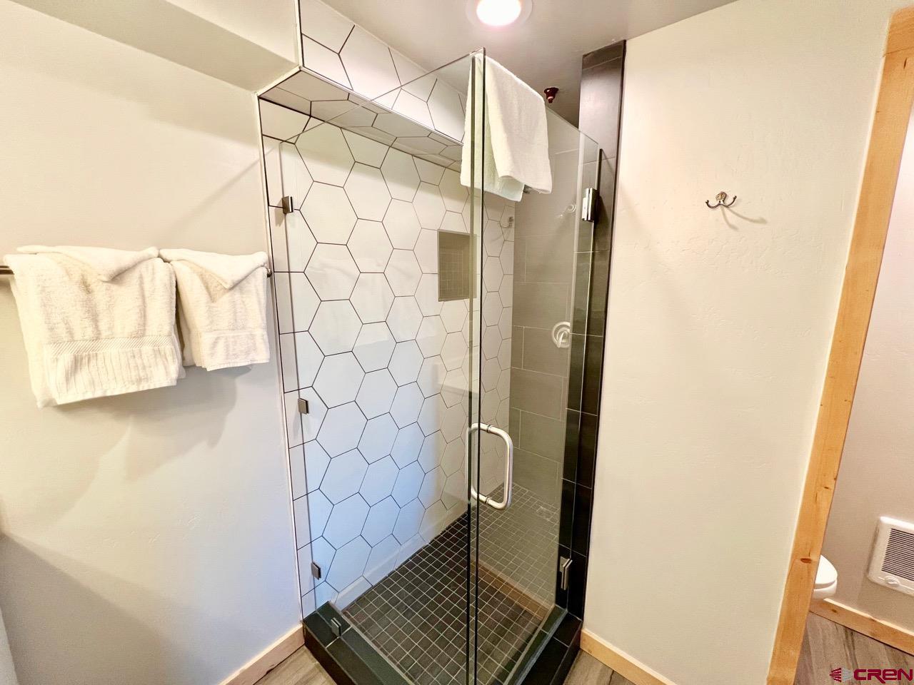 32 Hunter Hill Road, Unit B301 Crested Butte, CO 81225 - Photo 21 of 34 Gallery Image 21