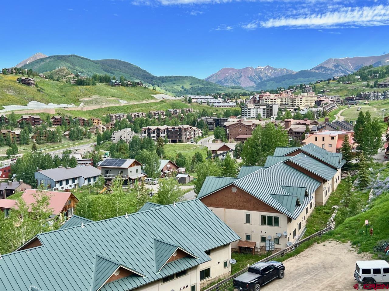 32 Hunter Hill Road, Unit B301 Crested Butte, CO 81225 - Photo 3 of 34 Gallery Image 3