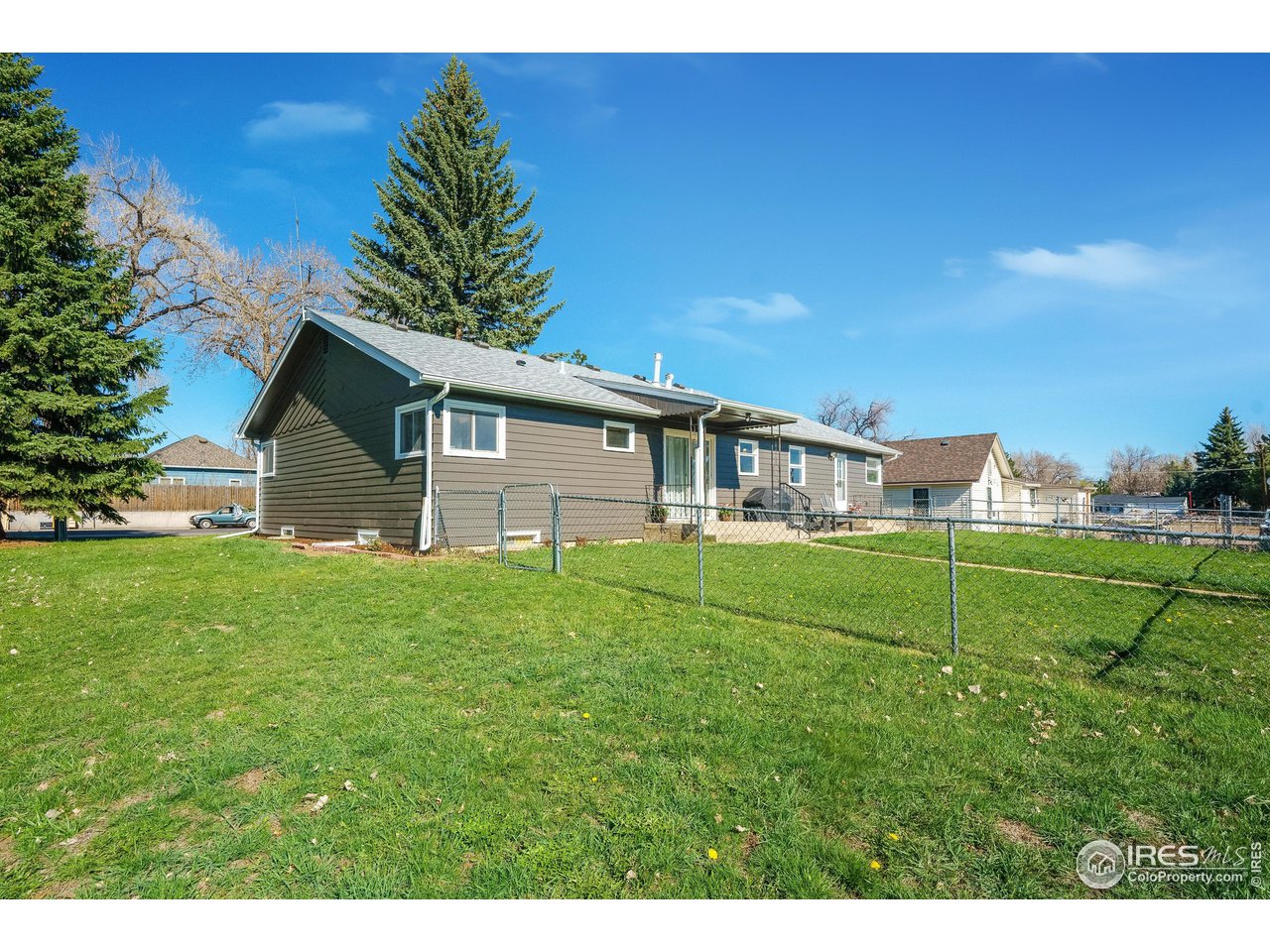 840 North Taft Hill Road Fort Collins, CO 80521 - Photo 29 of 40 Smaller fenced in yard for dogs, pets, kids!
