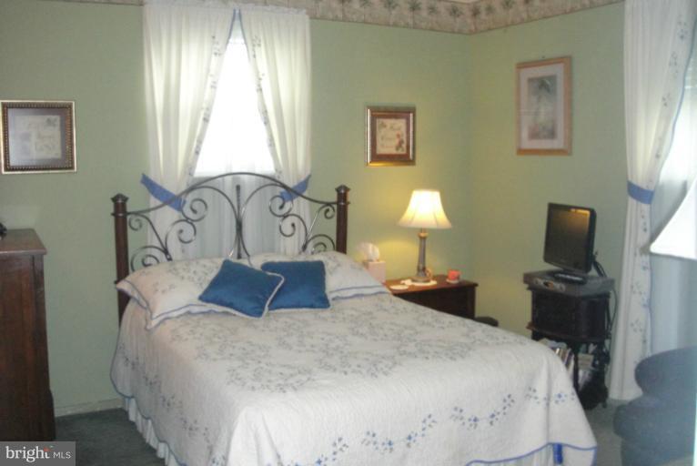 4115 Lochcarrow Road Nottingham, MD 21236 - Photo 3 of 20 Bedroom (Master)