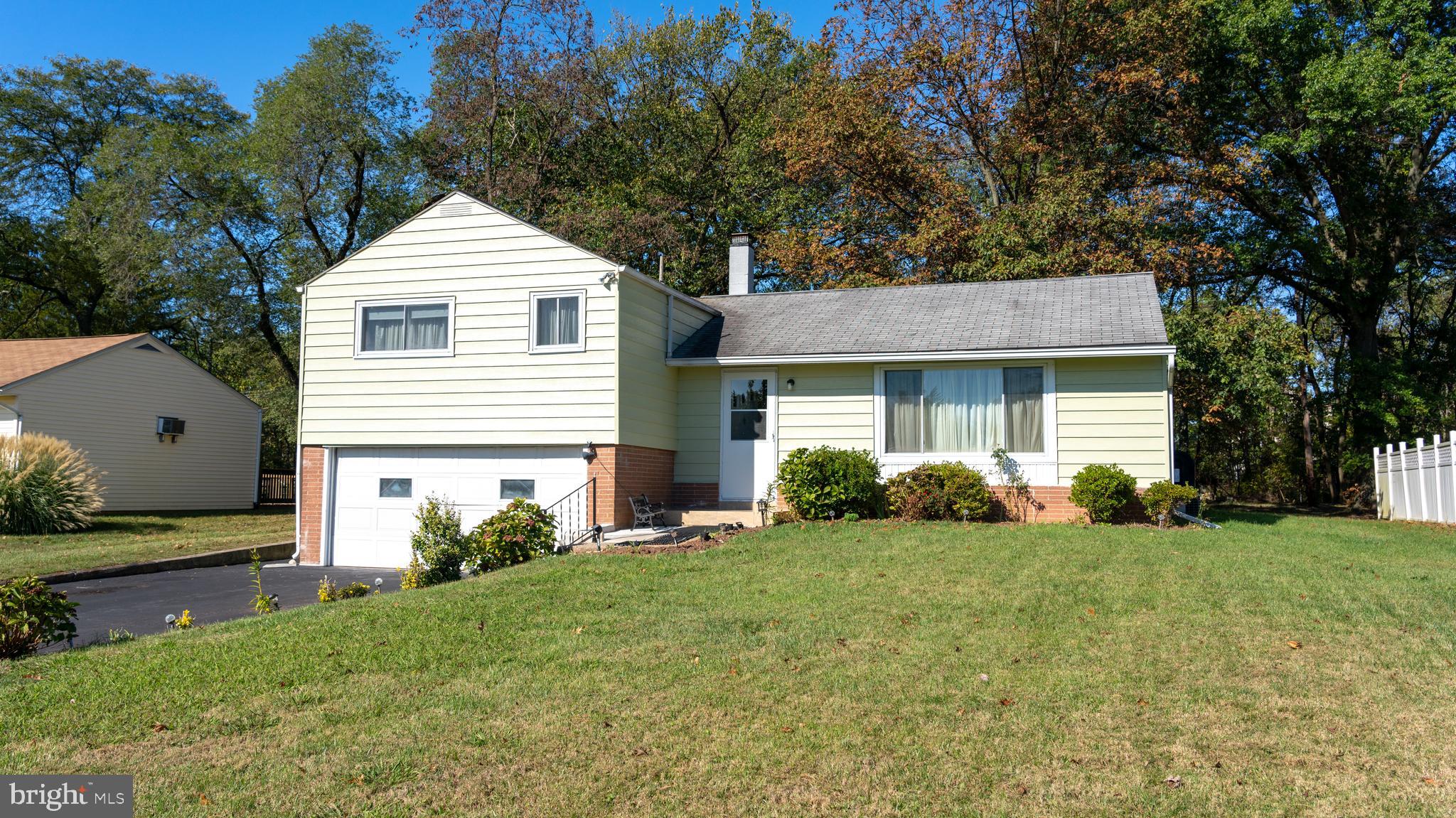 236 Becker Road North Wales, PA 19454 - Photo 8 of 50 Gallery Image 8