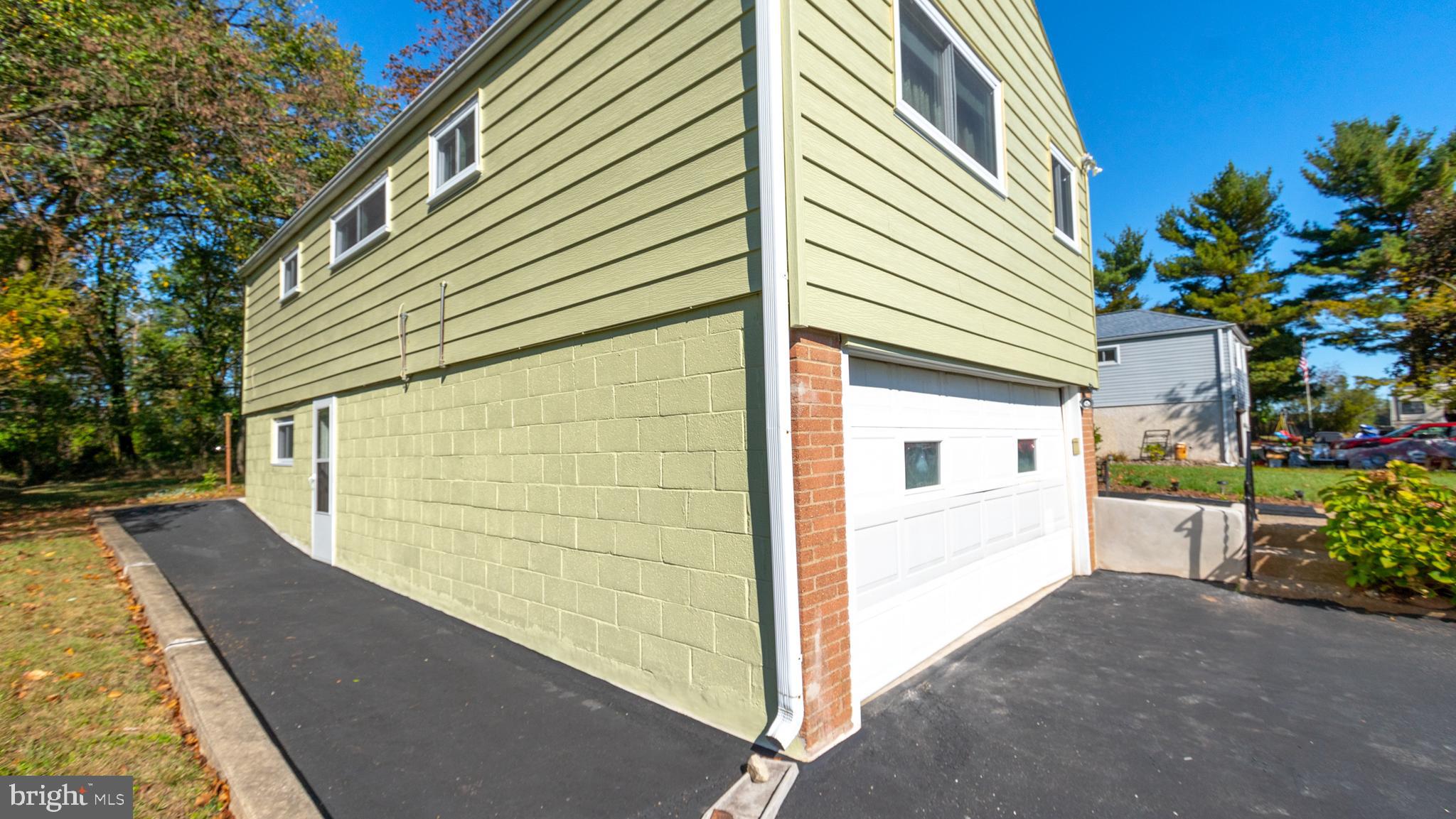 236 Becker Road North Wales, PA 19454 - Photo 10 of 50 Gallery Image 10