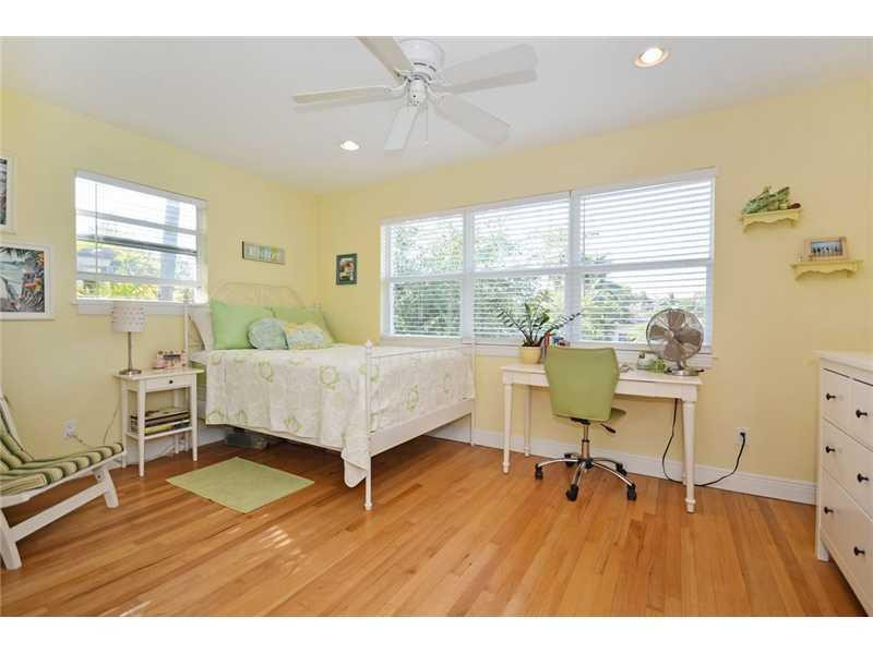 445 Northeast 2nd Street Boca Raton, FL 33432 - Photo 3 of 20 Bedroom.