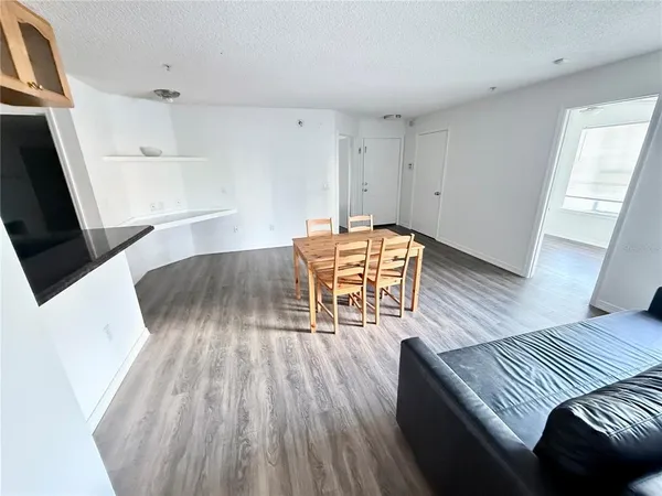 $1,650 | 4105 Tropical Isle Boulevard, Unit 217, Kissimmee, FL 34741