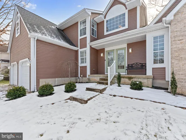 $649,999 | 5 Lakeworth Drive, Berlin, NJ 08009