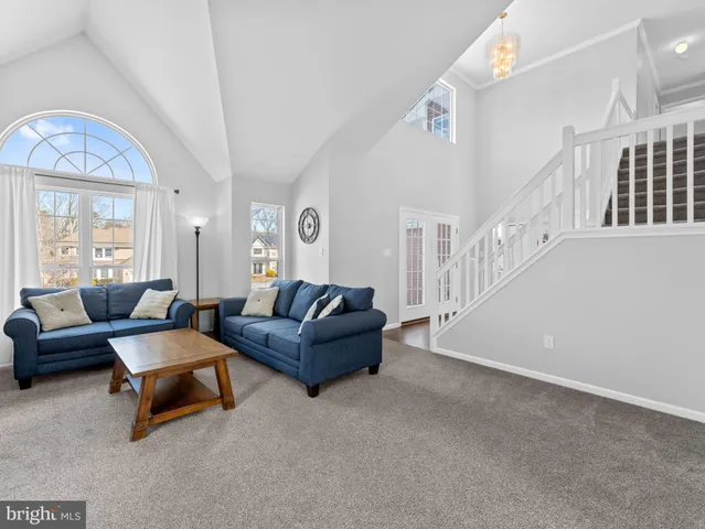 $649,999 | 5 Lakeworth Drive, Berlin, NJ 08009