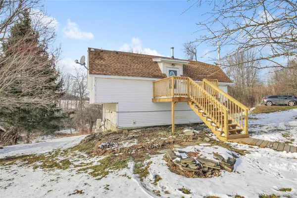 $159,900 | 149 Driscoll Road, Whitney Point, NY 13862