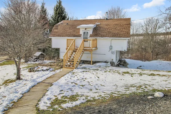 $159,900 | 149 Driscoll Road, Whitney Point, NY 13862