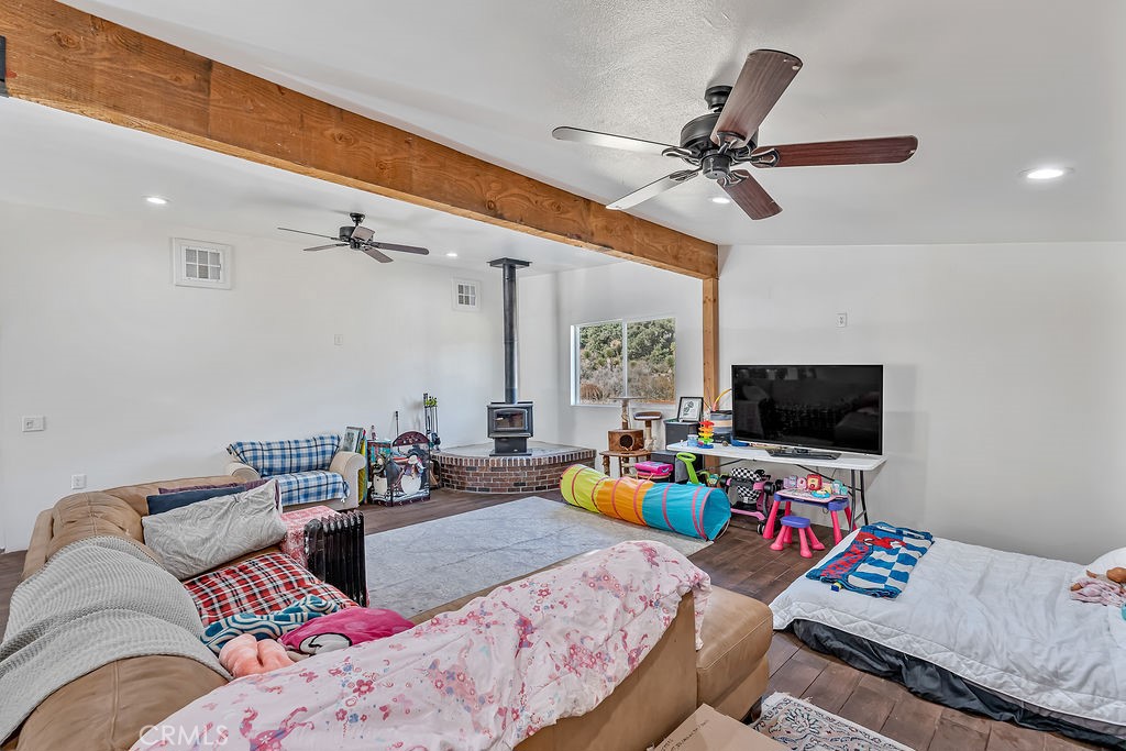 1700 Desert Front Road Pinon Hills, CA 92372 - Photo 37 of 42