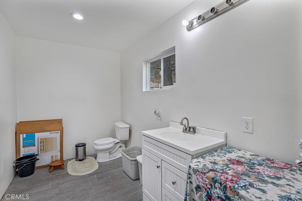 1700 Desert Front Road Pinon Hills, CA 92372 - Photo 39 of 42