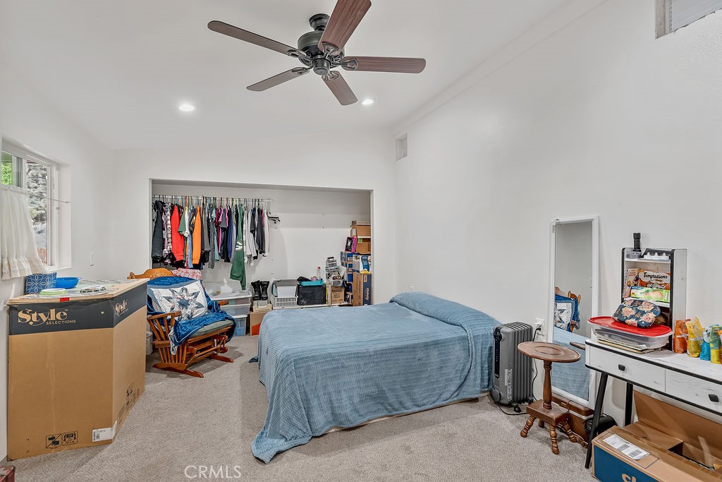 1700 Desert Front Road Pinon Hills, CA 92372 - Photo 41 of 42