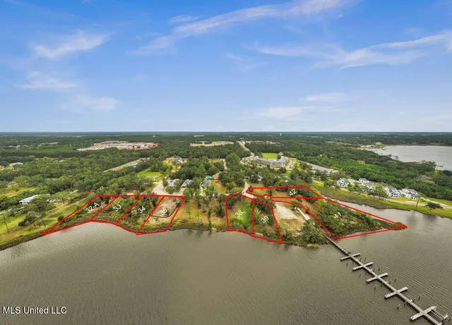 $179,900 | 33 Savannah Estates Boulevard, Biloxi, MS 39532