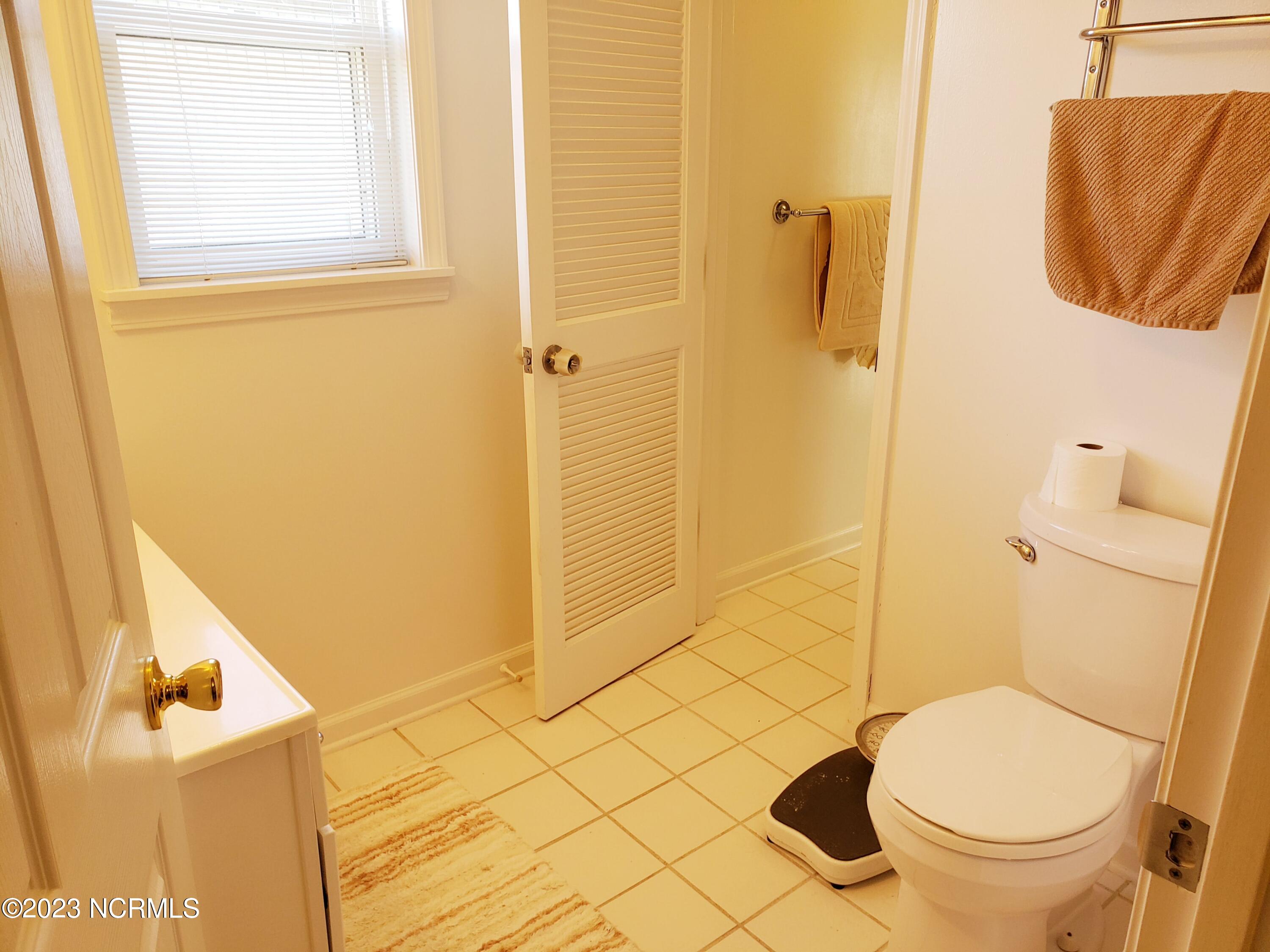 2430 Bella Coola Road Lake Waccamaw, NC 28450 - Photo 42 of 58 20230330_100330