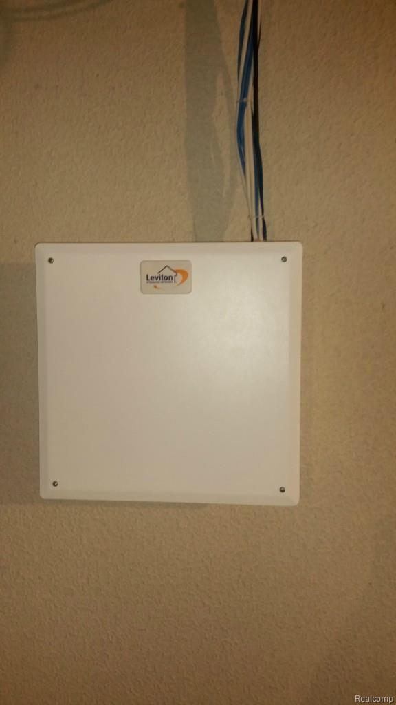 49592 Potomac Road Canton, MI 48188 - Photo 35 of 44 Cable Junction Box.jpg