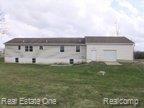 2925 Lannen Road Howell, MI 48855 - Photo 4 of 16 Rear