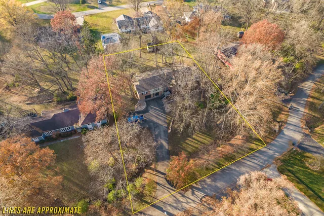 $354,900 | 45 Spring Valley Drive, Anderson, IN 46011