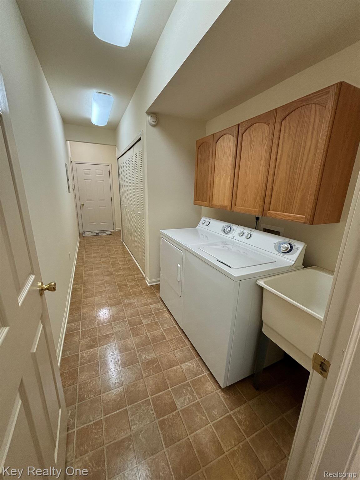 1770 Flagstone Circle Rochester, MI 48307 - Photo 26 of 49 Gallery Image 26