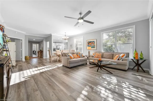 $729,000 | 4650 Yacht Harbor Drive, Unit 121, Naples, FL 34112