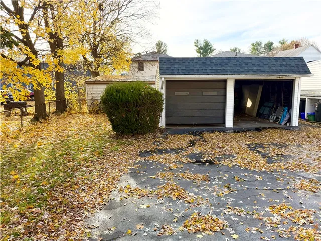 $1,600 | 214 Magnolia Avenue, East Rochester, NY 14445