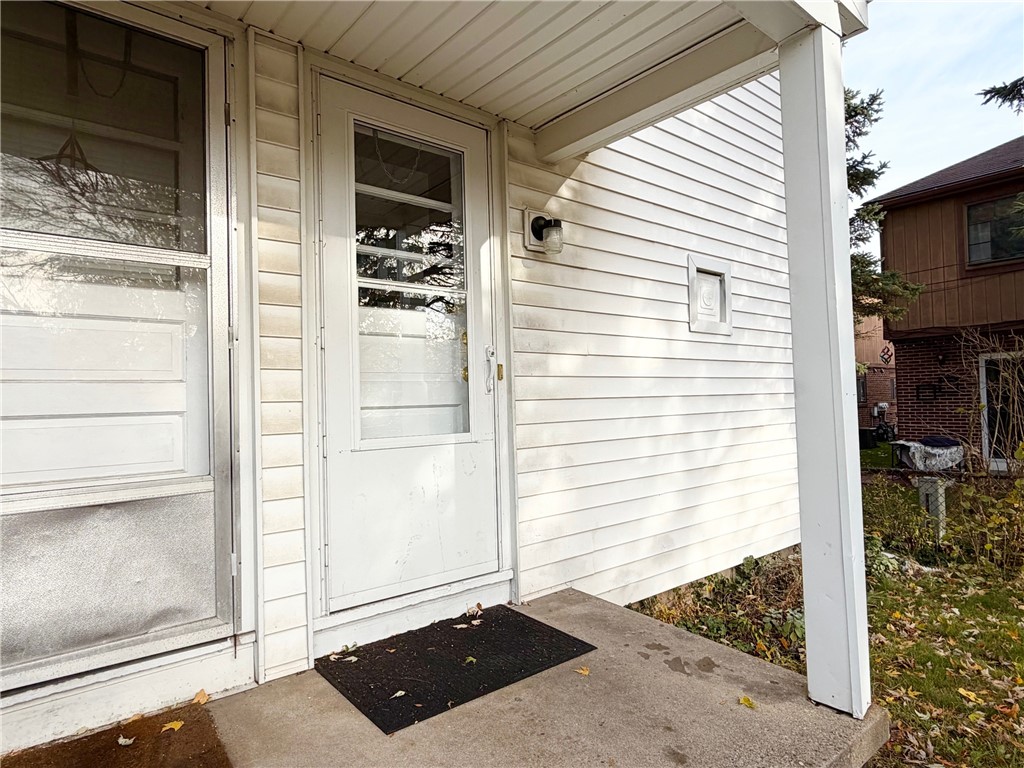 214 Magnolia Avenue East Rochester, NY 14445 - Photo 2 of 13