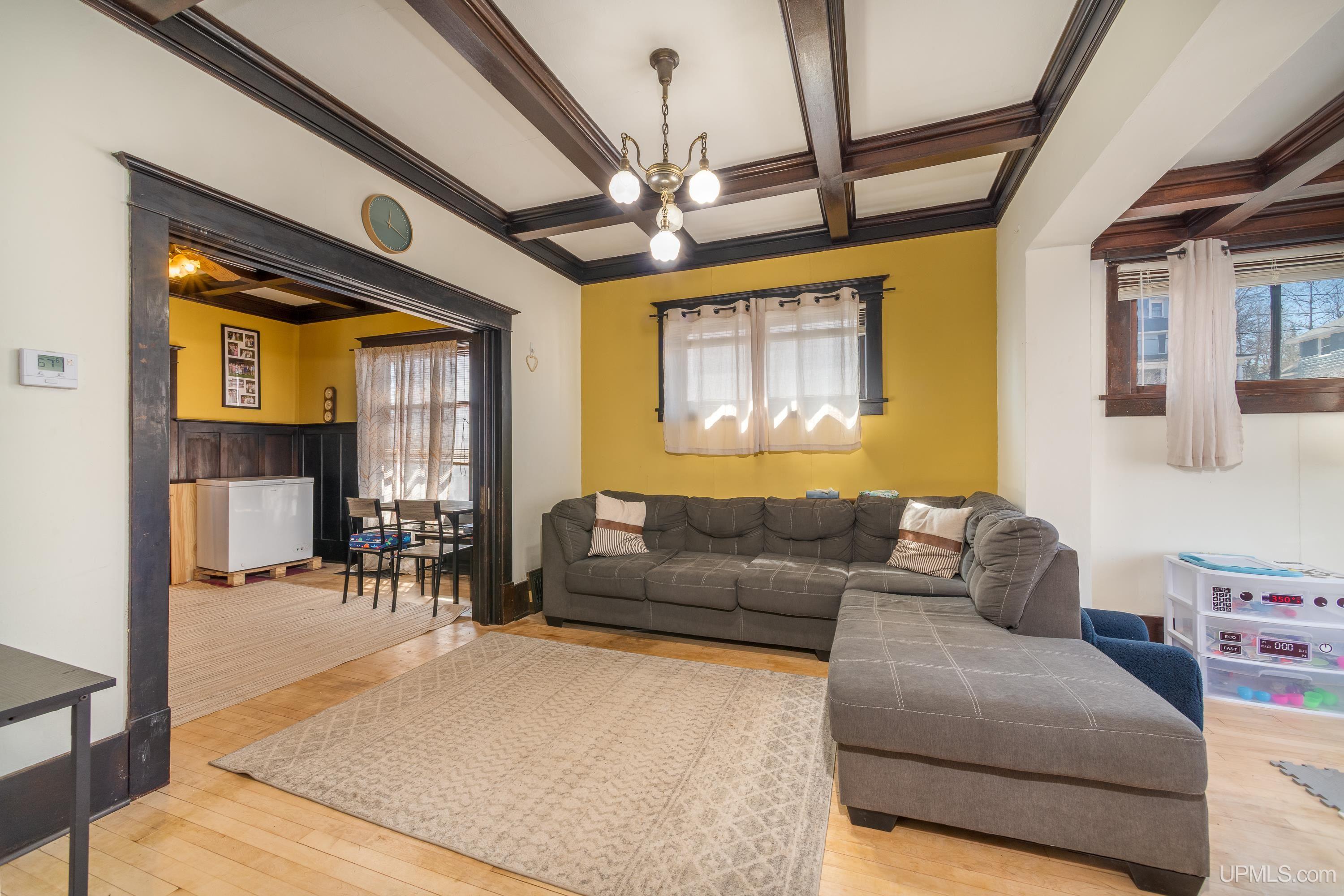 806 North 1st Street Ishpeming, MI 49849 - Photo 3 of 27