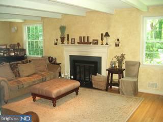 668 Llewelyn Road Berwyn, PA 19312 - Photo 2 of 6
