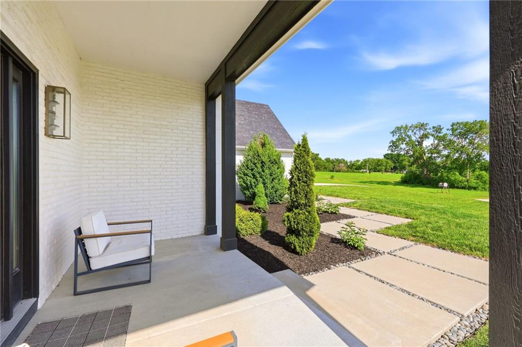 29706 East Easley Road Lee's Summit, MO 64086 - Photo 6 of 85