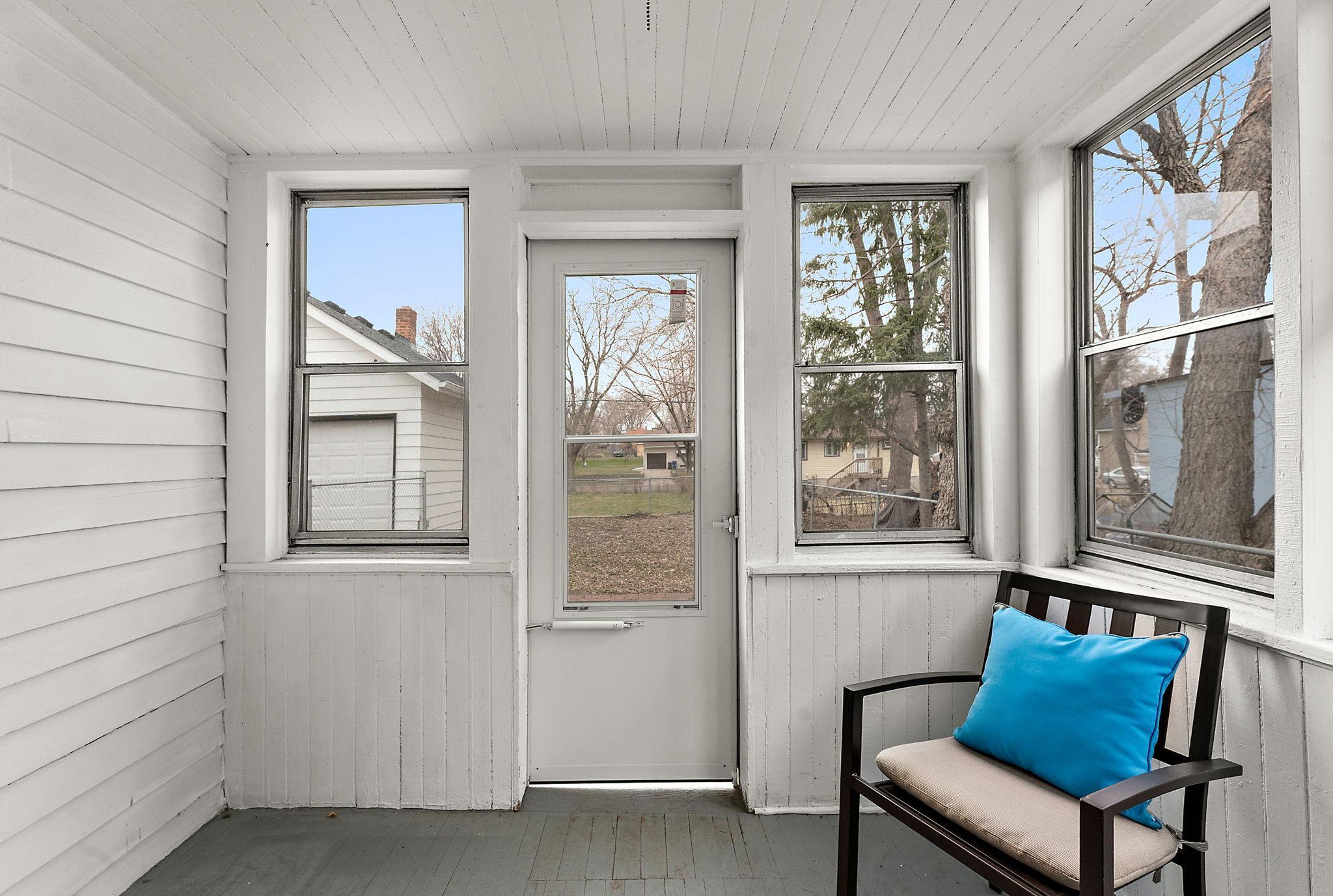 303 Cesar Chavez Street St. Paul, MN 55107 - Photo 15 of 35
