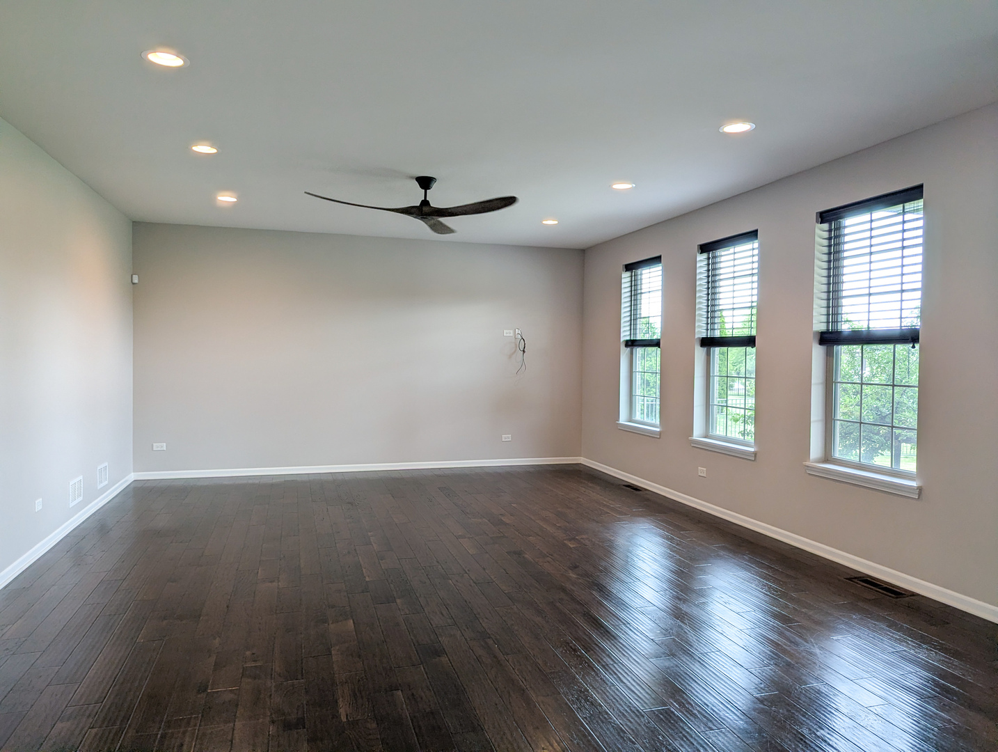 15820 Mueller Way New Lenox, IL 60441 - Photo 9 of 37