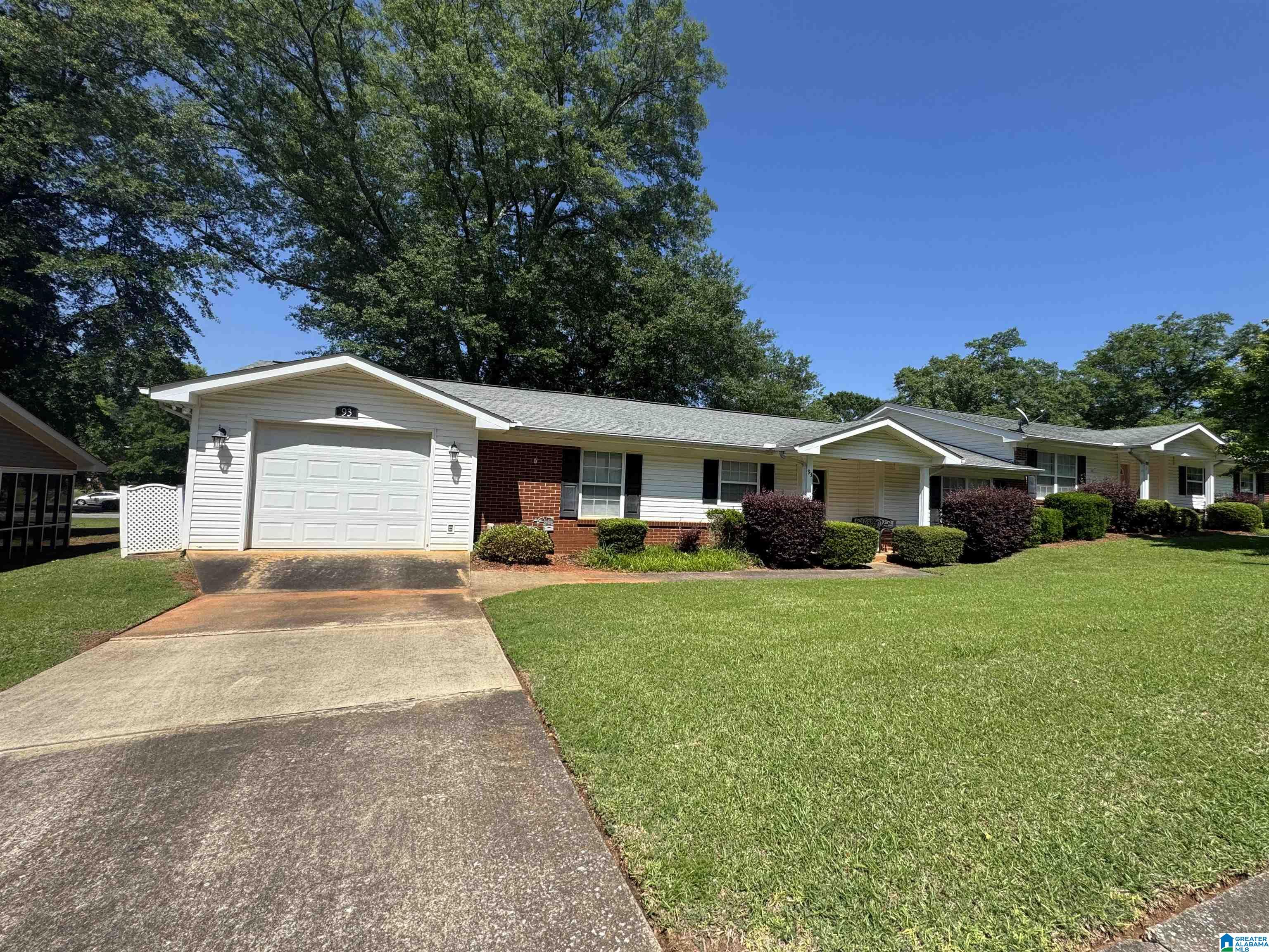 93 Wirans Road Anniston, AL 36205 - Photo 3 of 9