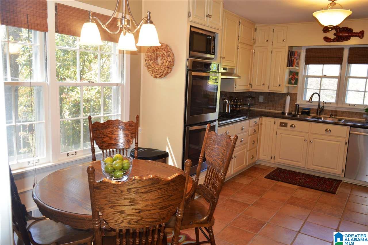 3936 Forest Avenue Birmingham, AL 35213 - Photo 2 of 45