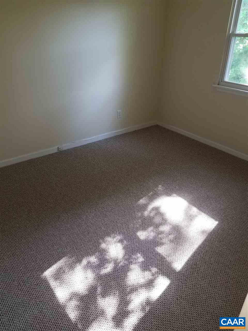 972 Rockcreek Road Charlottesville, VA 22903 - Photo 4 of 8 Gallery Image 4