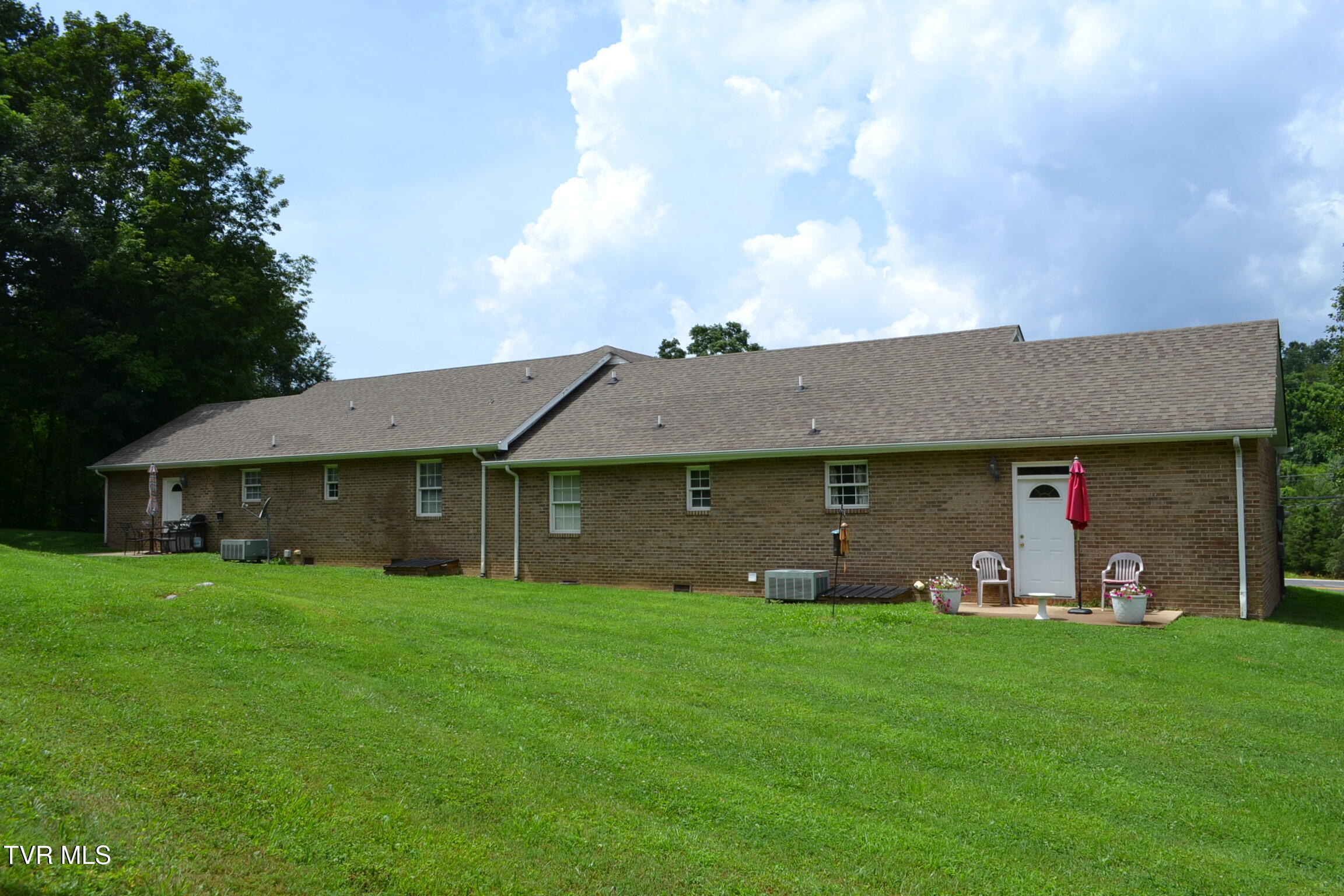 623 Wyndale Road, Unit 6 Abingdon, VA 24210 - Photo 9 of 24 DSC_0247