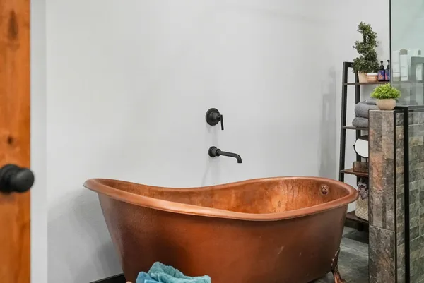 $998,500 | 530 Cottonwood Drive, St. Maries, ID 83861