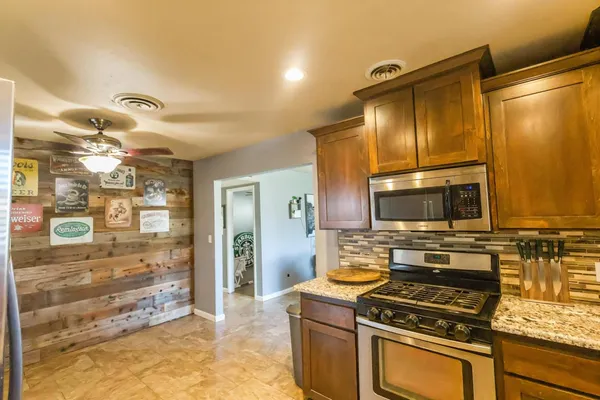 $350,000 | 1755 4th Street, Clovis, CA 93611