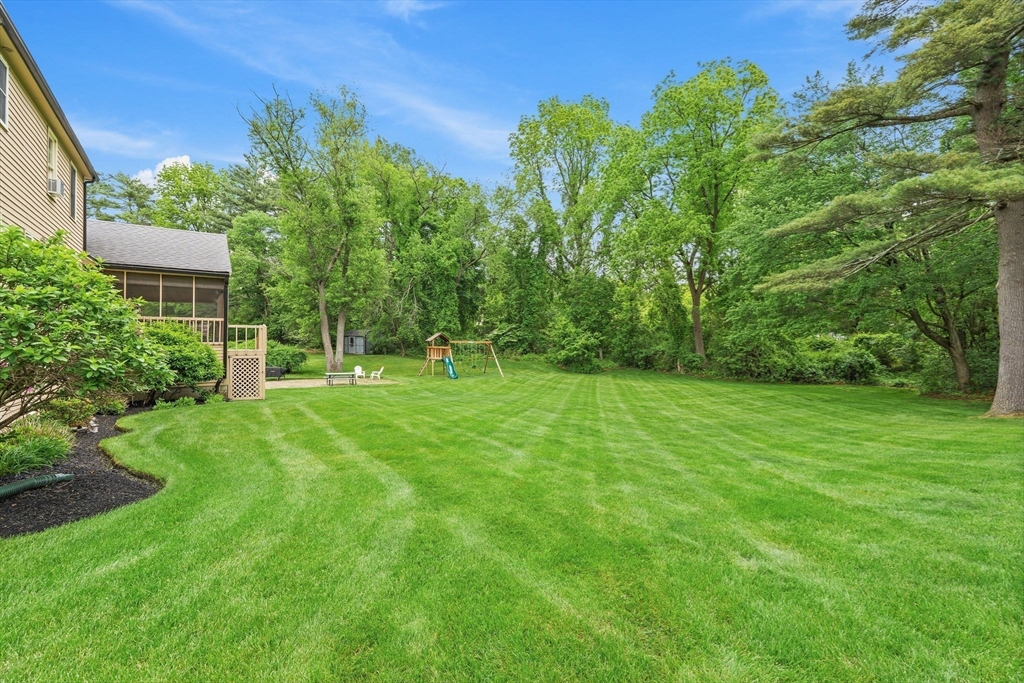 149 Maynard Farm Road Sudbury, MA 01776 - Photo 8 of 36 Gallery Image 8