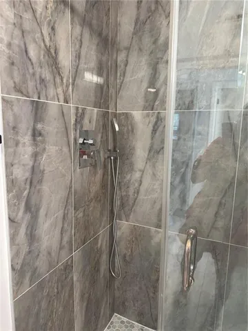 $2,600 | 5617 Gateway Drive, Tampa, FL 33615