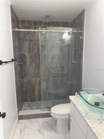 $2,600 | 5617 Gateway Drive, Tampa, FL 33615